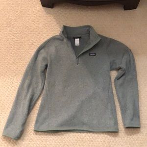 Patagonia Sweater Pull Over-Green